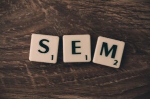 SEO & GEO — Photo by Pixabay via Pexels