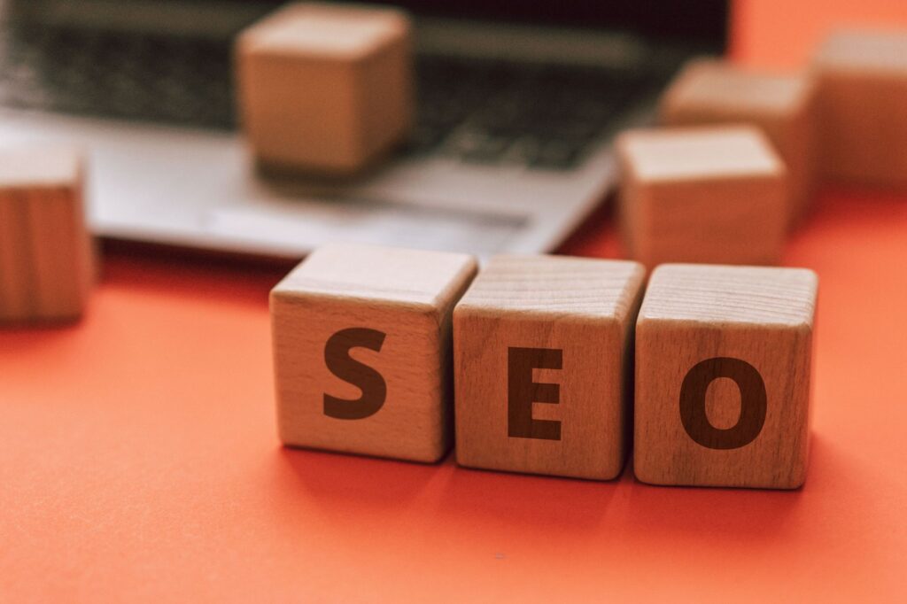 SEO & GEO — Photo by Atlantic Ambience via Pexels